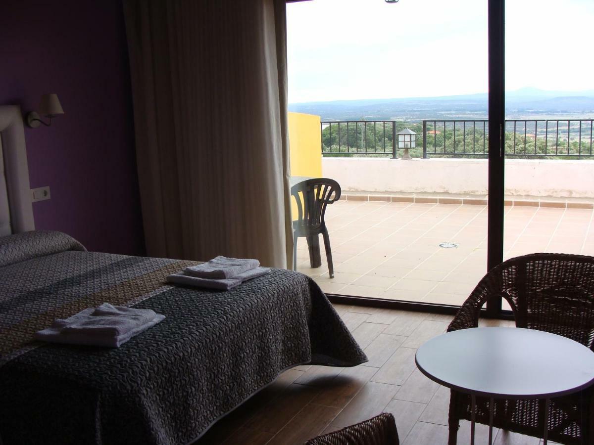 Apartamentos Rurales Manolo Casas del Monte Luaran gambar
