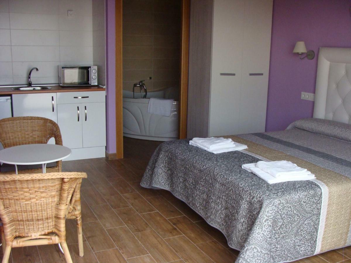 Apartamentos Rurales Manolo Casas del Monte Luaran gambar